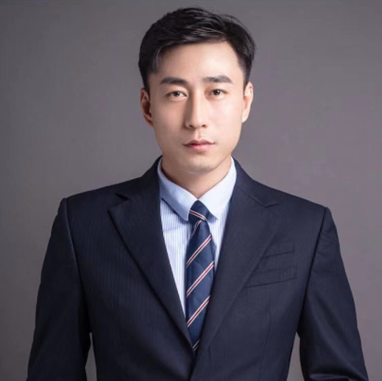 雷晓琼动态图形设计负责人